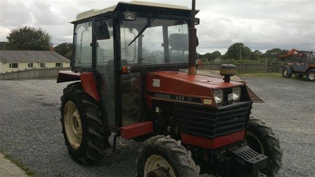 Universal 453 Tractor at Ella Agri Tractor Sales Mid and West Wales