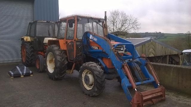 UNIVERSAL 640 DTC Shuttle 4wd Tractor at Ella Agri Tractor Sales Mid and West Wales